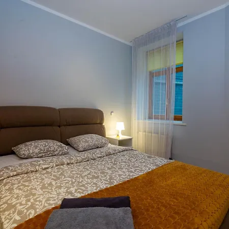 Apartment Modern In Center